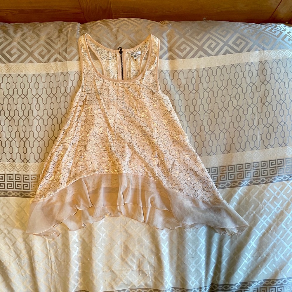 Little top from Buffalo